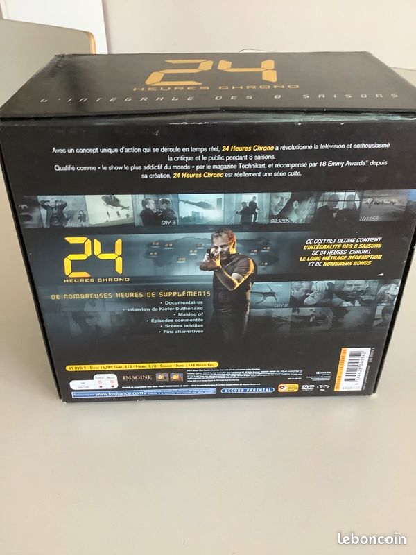 Coffret l’intégrale 24 heures chrono 8 saisons (image 2)
