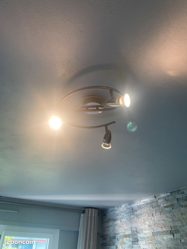 Plafonnier 3 spots orientables chromé (image 3)