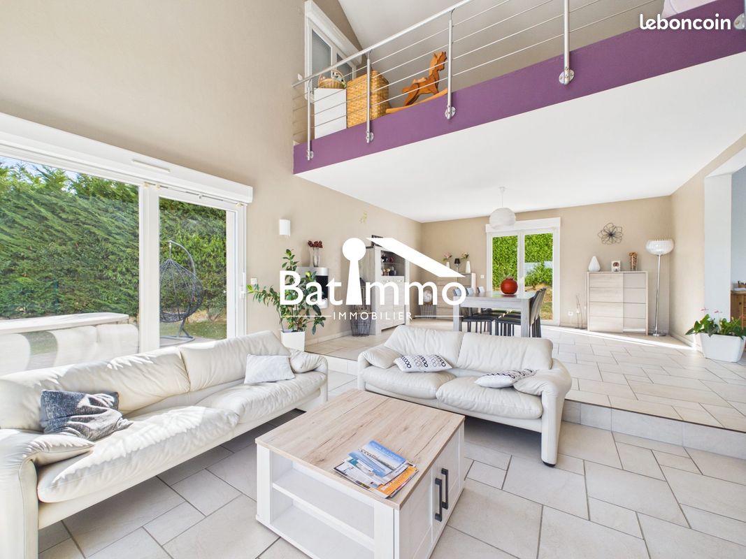 Maison 8 pièces 214 m² · à Pournoy-la-Grasse · 214 m² · 480 000 €