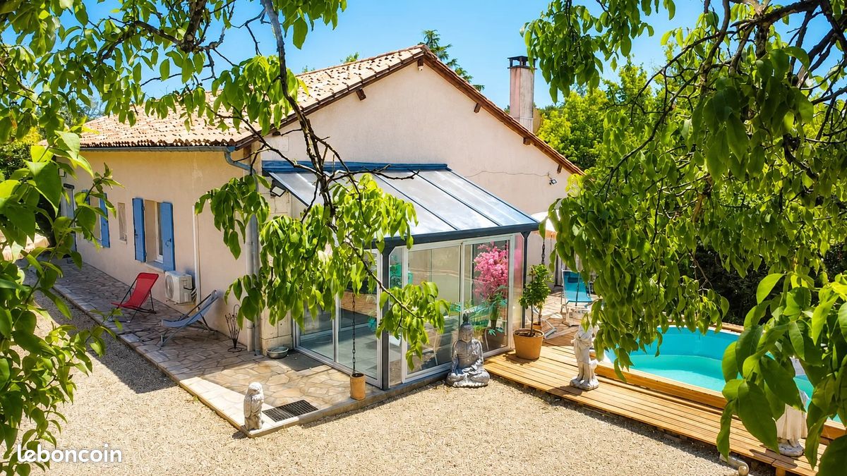 Maison 7 pièces 155 m² · à Siorac-de-Ribérac · 155 m² · 272 500 €