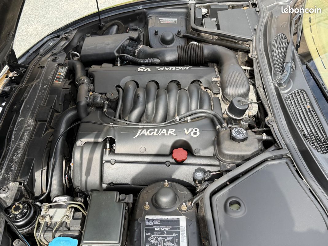 Jaguar xk8 cabriolet 4.0i v8 284 ch - bva sieges electriques/ harman kardon (image 12)