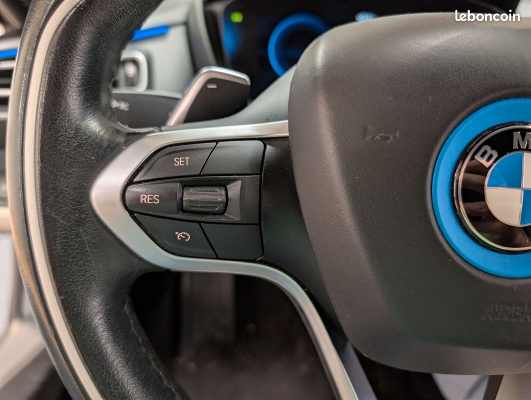 BMW I8 COUPE 1.5 362h 230 - HARMAN KARDON + CUIR BLANC + JANTES W (image 20)