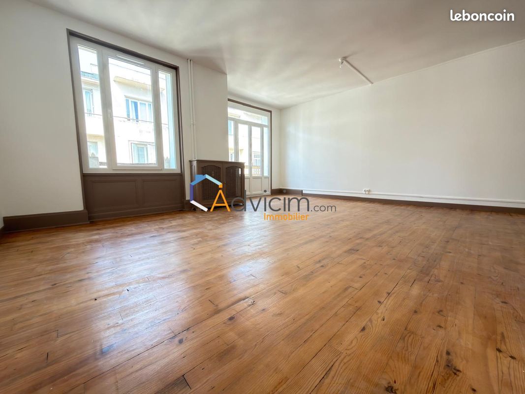 Appartement 3 pièces 75 m² · à Saint-Étienne · 75 m² · 94 000 €