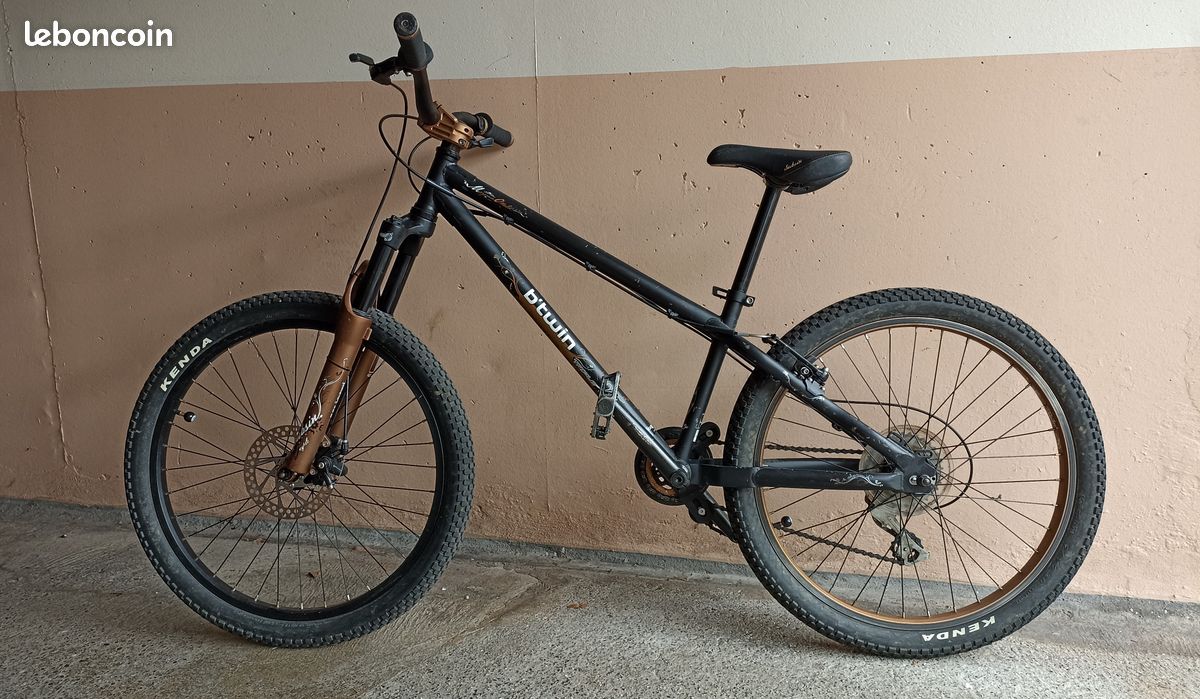 Btwin Subsin Triple Subsin Velo Vélo Vtt Subsin Subsin Velo Dirt