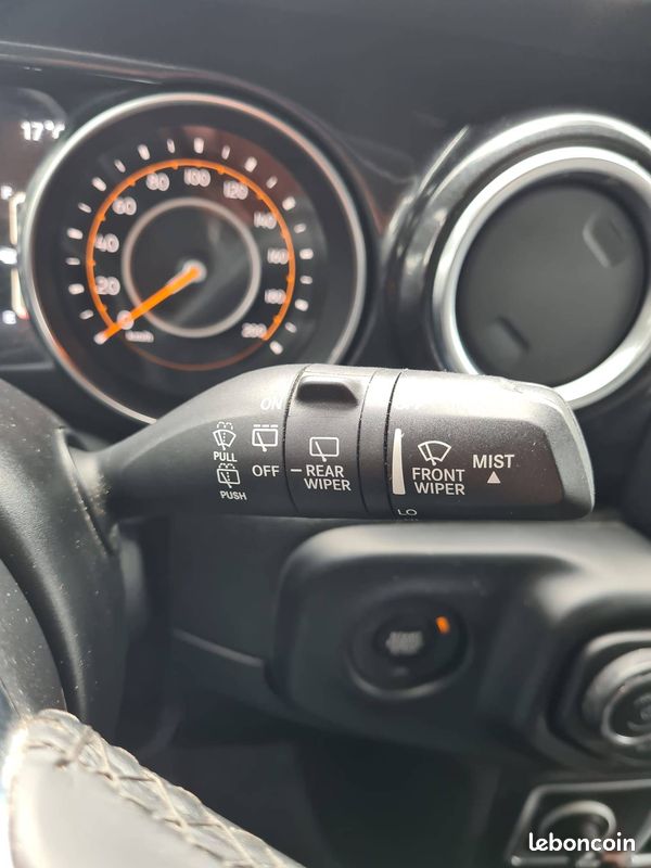 JEEP Wrangler Unlimited 2.2 l MultiJet AdBlue 200 ch 4x4 BVA8 Night Eagle (image 34)