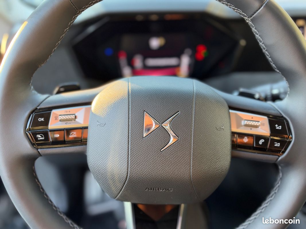 DS DS 4 BlueHDi 130ch Etoile {7.000 KM REEL - DRIVE ASSIST 2.0 - CAMERA 360°} (image 27)