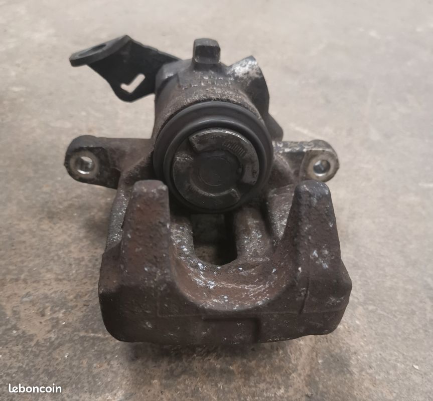 Étrier De Frein Essieu Arrière Gauche Avec Frein De Stationnement Intégré 5903364300074