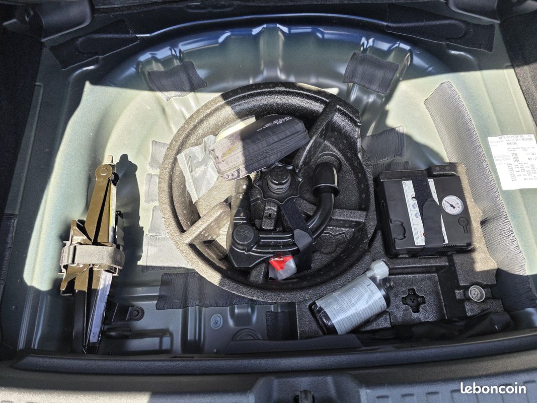 AUDI A3 Sportback TDI 150 S tronic 7 S line (image 29)