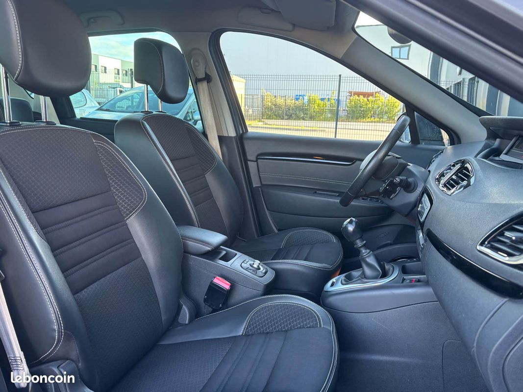 Renault scenic 3 1.2 tce 130ch edition bose (image 10)