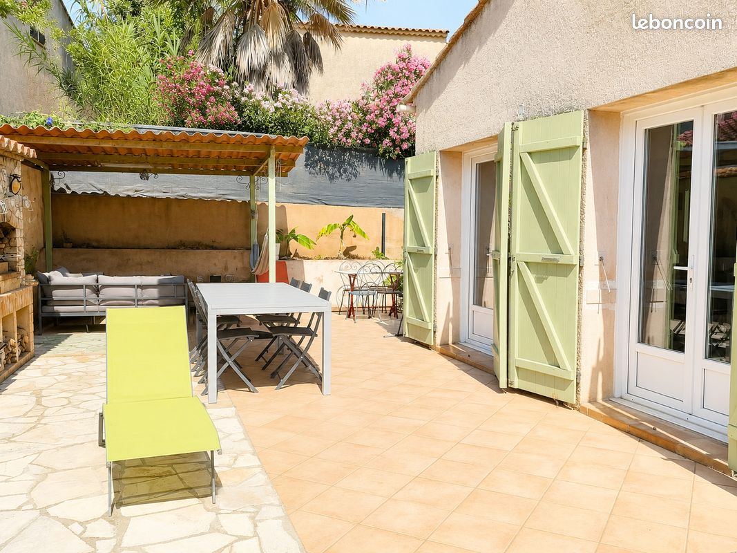 Maison 5 pièces 100 m² · à Six-Fours-les-Plages · 100 m² · 1 940 €/mois