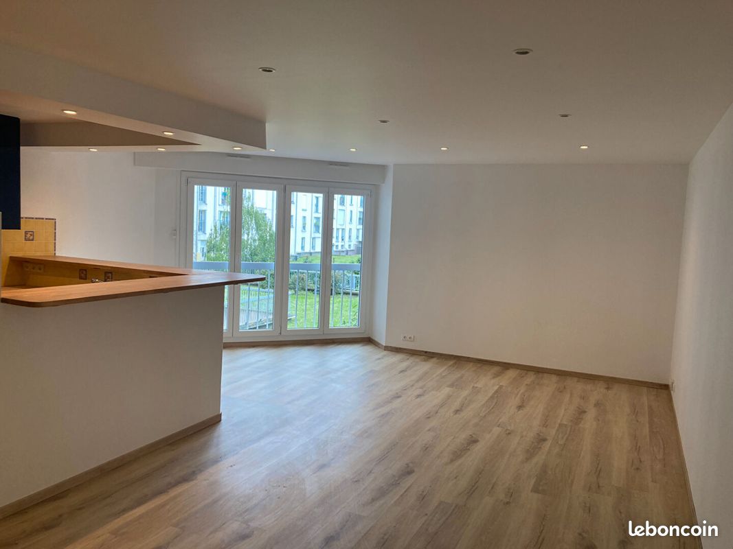Appartement 3 pièces 77 m² · à Rueil-Malmaison · 77 m² · 1 515 €/mois