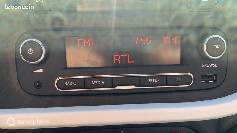 Renault Twingo 1.0 SCe 75ch Zen - 20 (image 30)