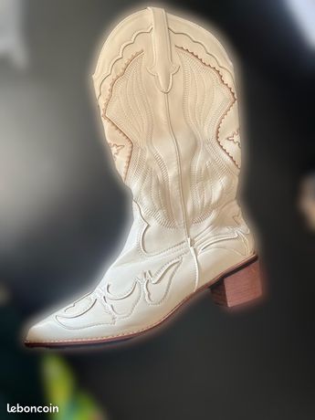 Bottes Cowboy Western Vintage – Blanc Ivoire – Cuir Femme – Motif Cœur