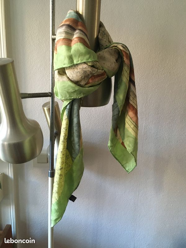 Foulard Vintage En Soie 100% – 80x80cm, Couleurs Vives Vert Rouge Jaune