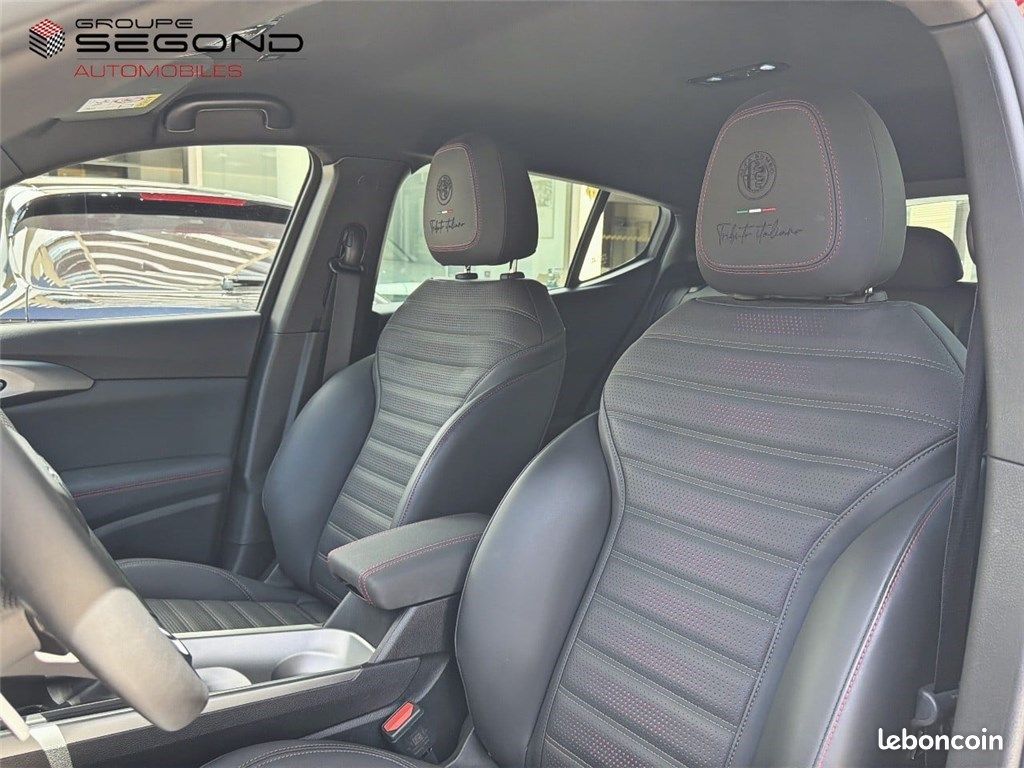 Alfa Romeo Tonale 1.5 HYBRID 160 CH VGT TCT7 Tributo Italiano (image 7)