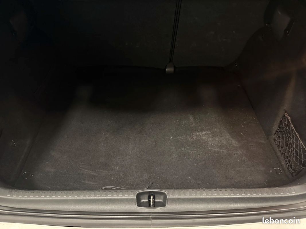 Citroën C4 1.6 HDI / ATTELAGE / CLIMATISATION (image 17)