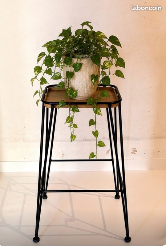 Chaise de bar, tabouret, piètement, assise, neufs, porte-vases, porte-bûches… (image 9)
