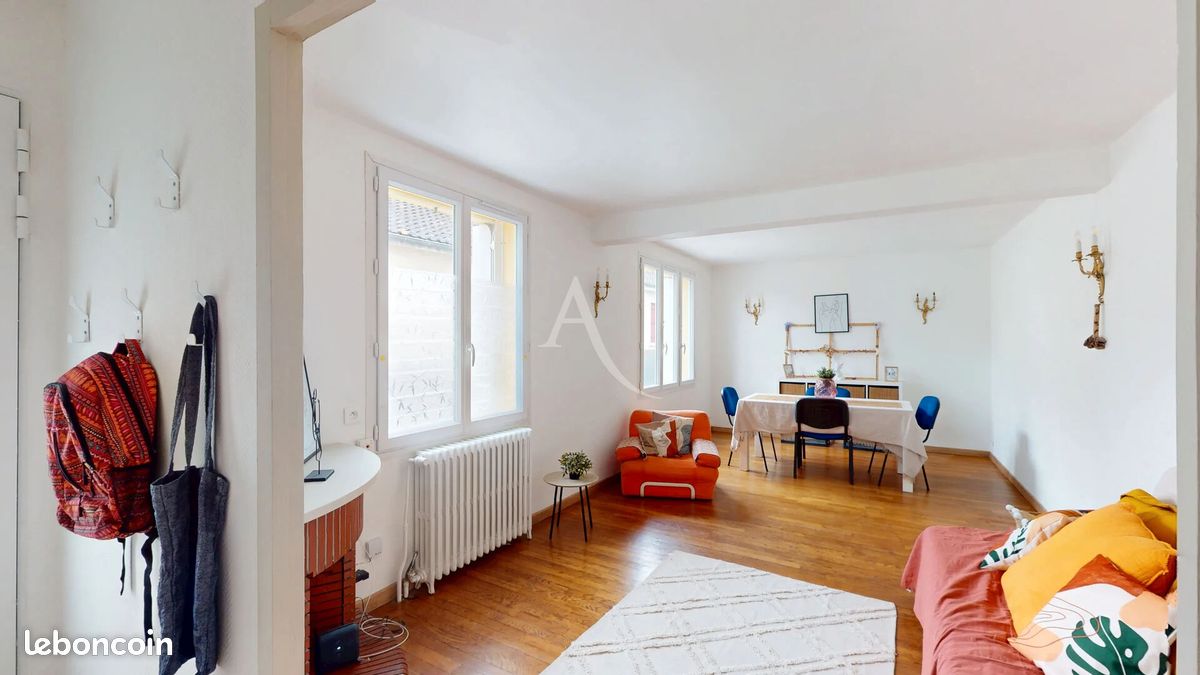 Maison 6 pièces 128 m² · à Orléans · 128 m² · 275 900 €