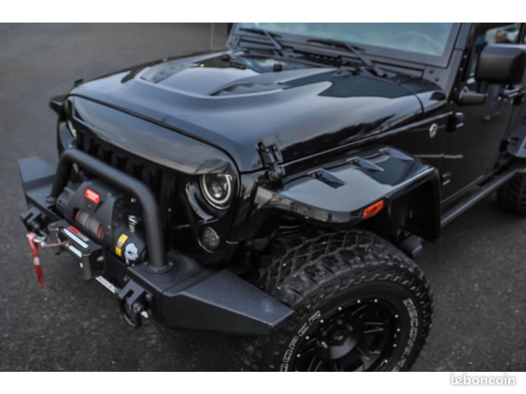 JEEP WRANGLER 3.6i - BVA 2016 Unlimited Sahara (image 7)