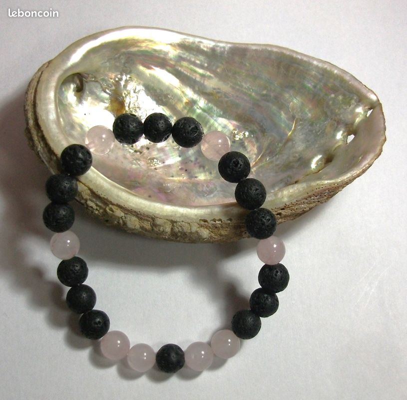 Lot bracelet et support abalone (image 1)