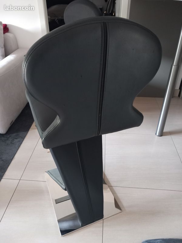 Chaises de bar noir design (image 7)