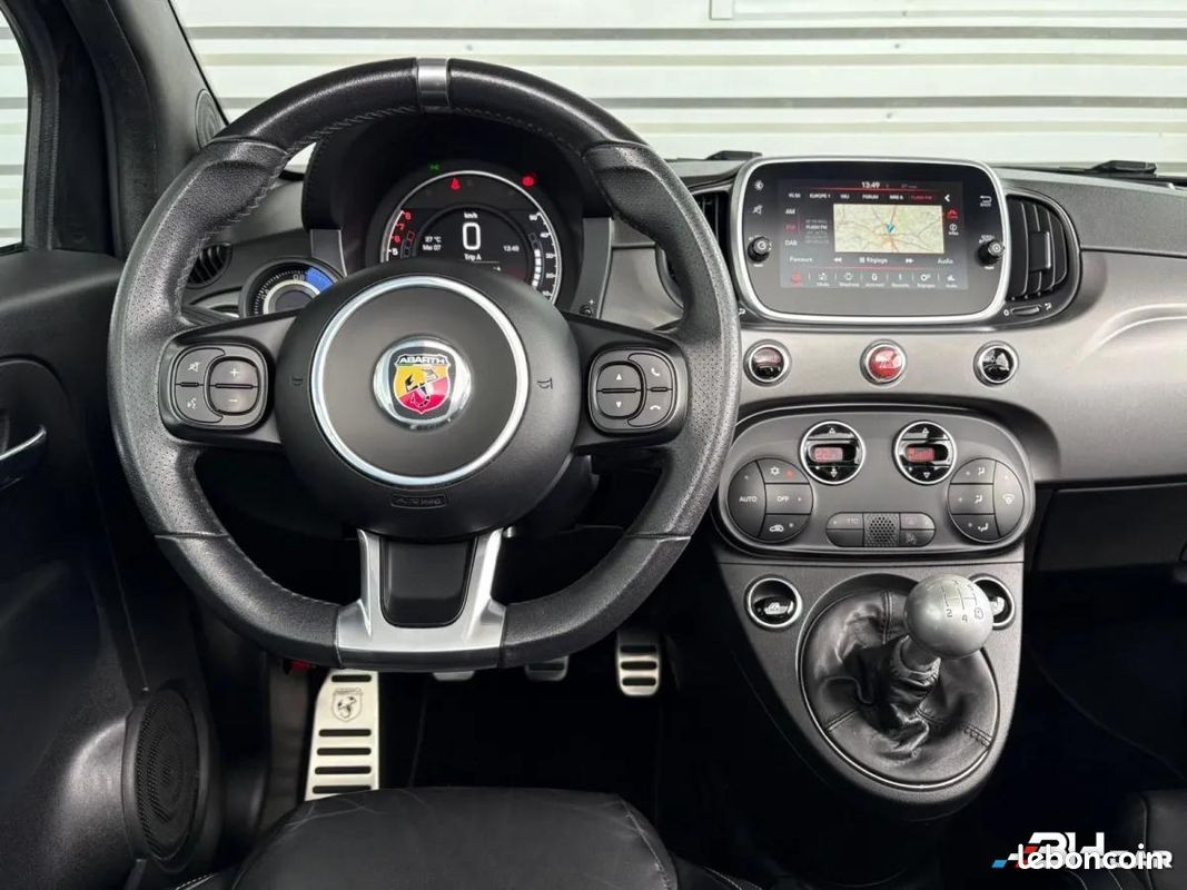 Abarth 500 595C 1.4 TURBO 165 CH TURISMO (image 12)