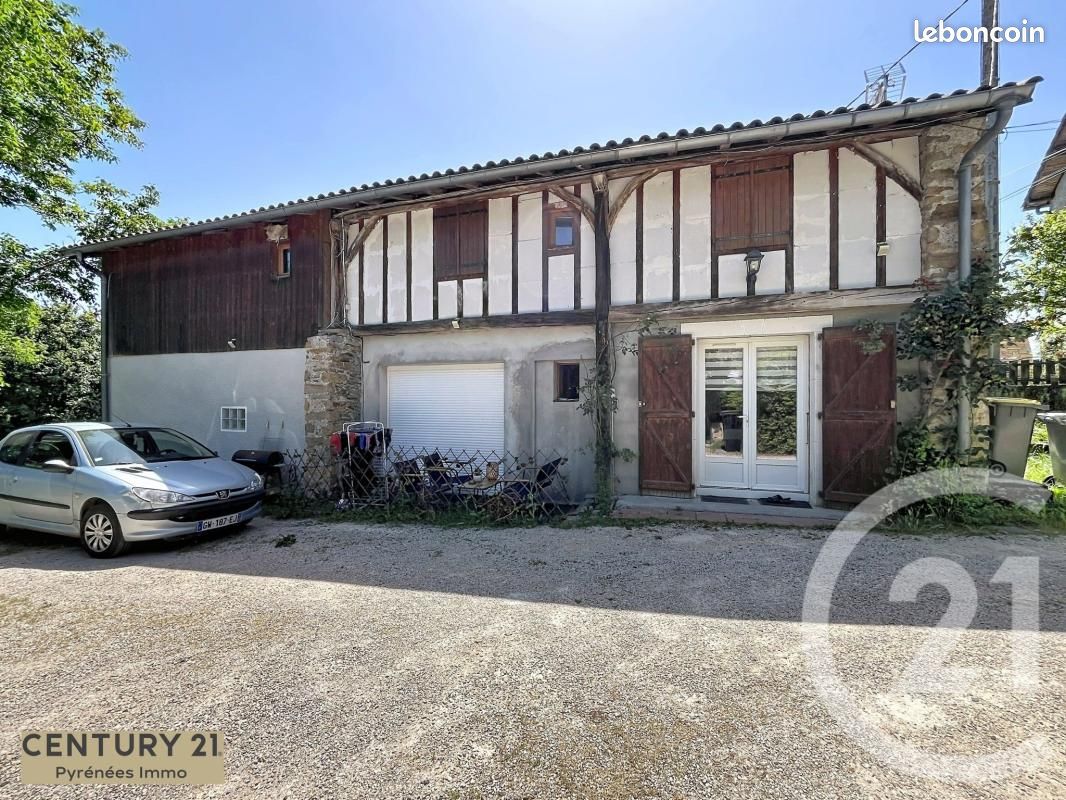 Maison 8 pièces 207 m² · à Estancarbon · 207 m² · 270 000 €