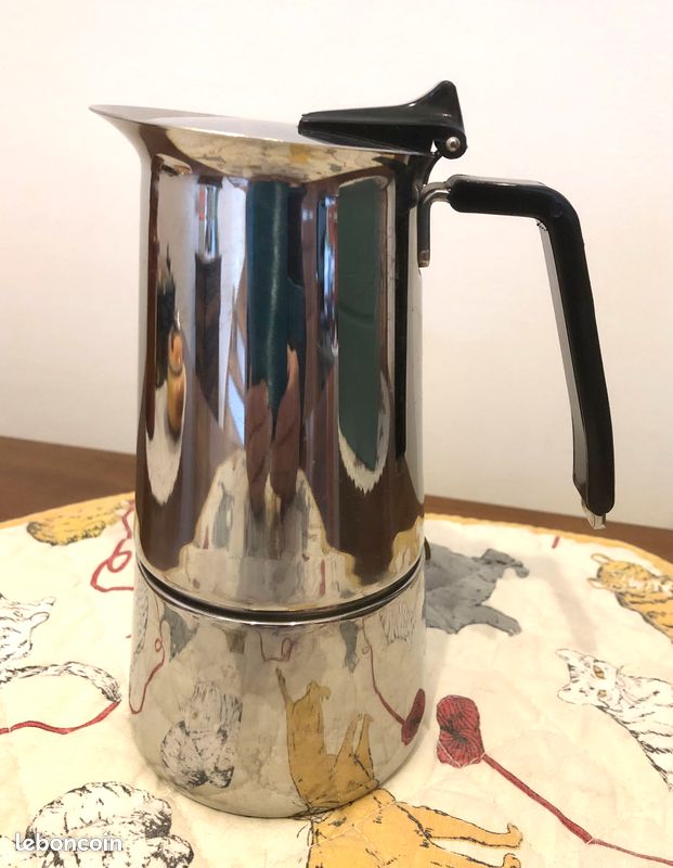 Petite cafetière express italienne (image 1)