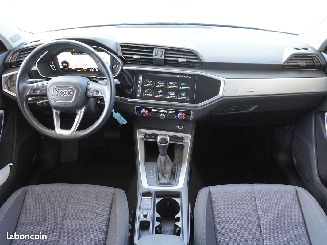 Audi Q3 150CH 2.0 TDI S Tronic Garantie 6 ans Suivi Audi Caméra de recul GPS Capteurs d'angles morts Modes de conduite Virtual Cockpit 20P 419/mois (image 4)