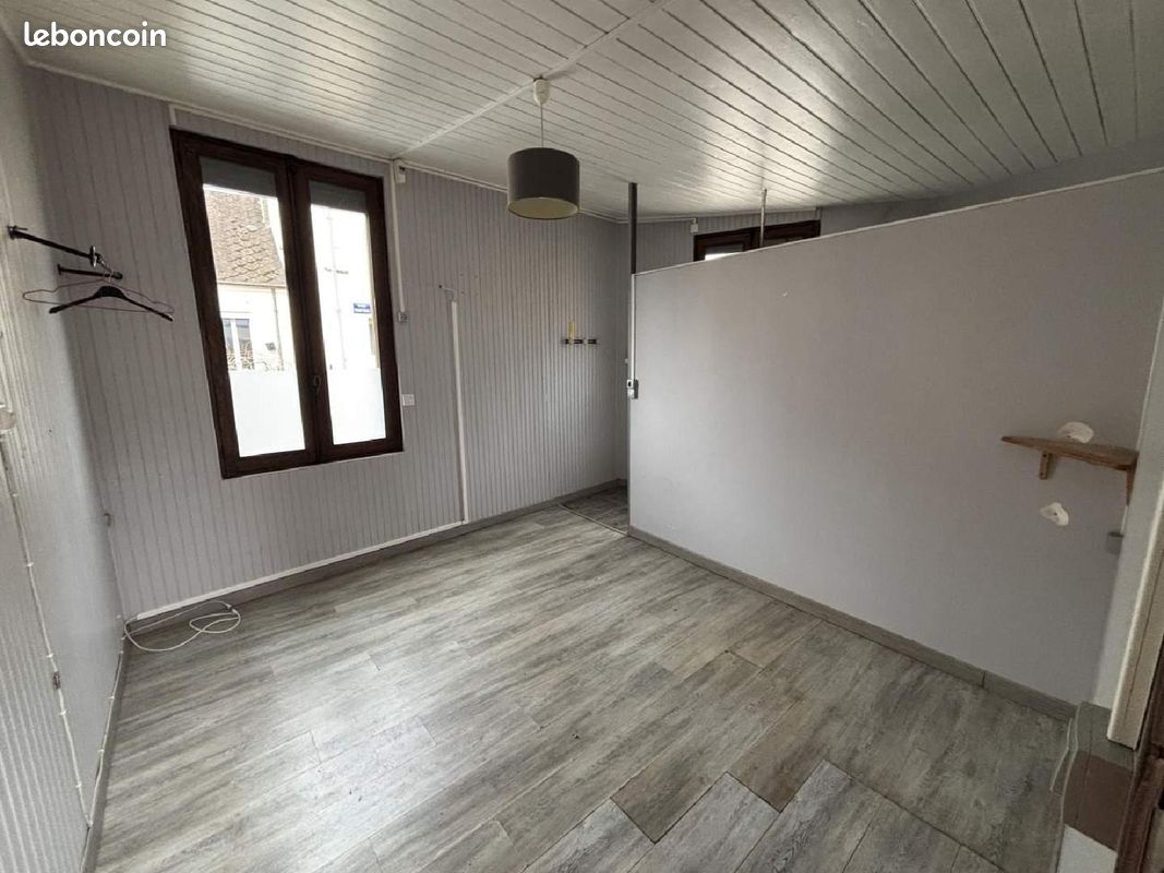 Maison de ville 85 m² Bessé-sur-Braye (image 2)