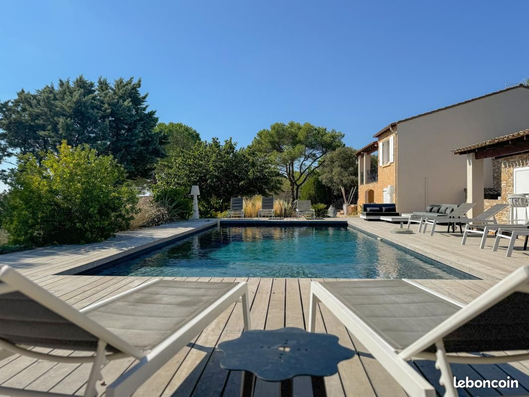 Maison 5 pièces 160 m² · à Nîmes · 160 m² · 875 000 €