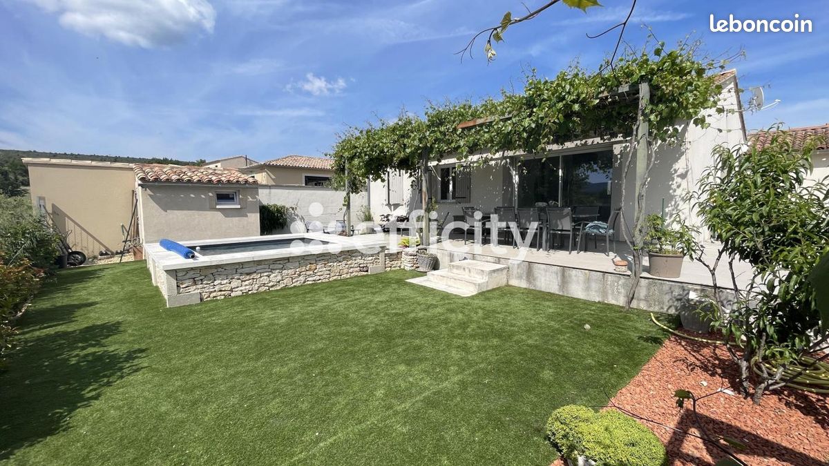 Maison 4 pièces 106 m² · à Roussillon · 106 m² · 435 000 €