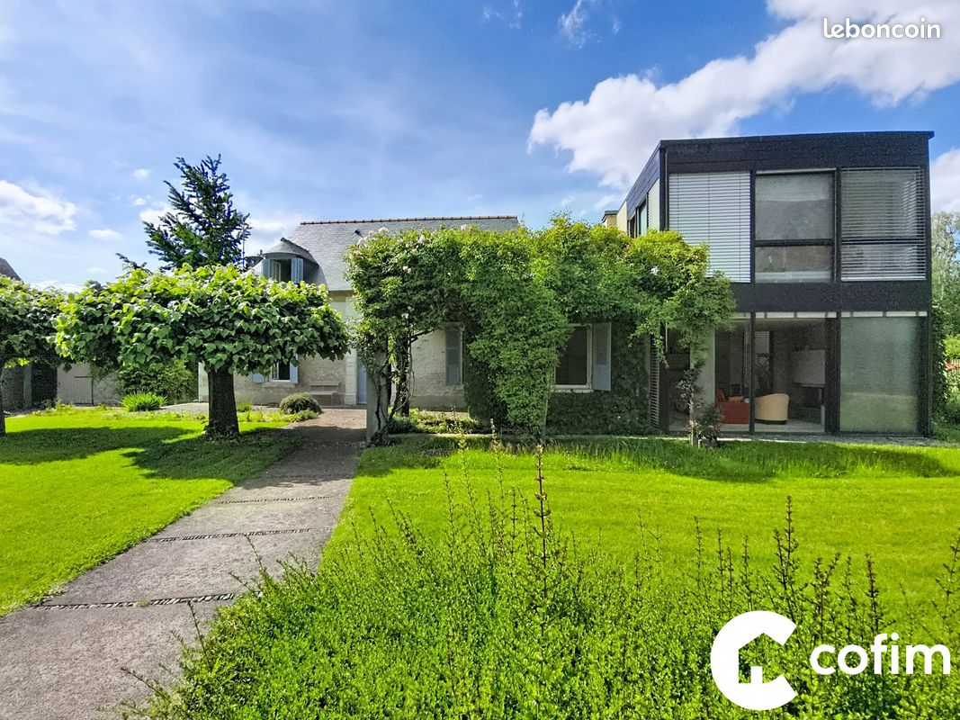 Maison 9 pièces 276 m² · à Boeil-Bezing · 276 m² · 397 500 €