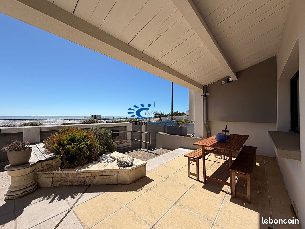 Maison 4 pièces 94 m² · à Angoulins · 94 m² · 855 000 €