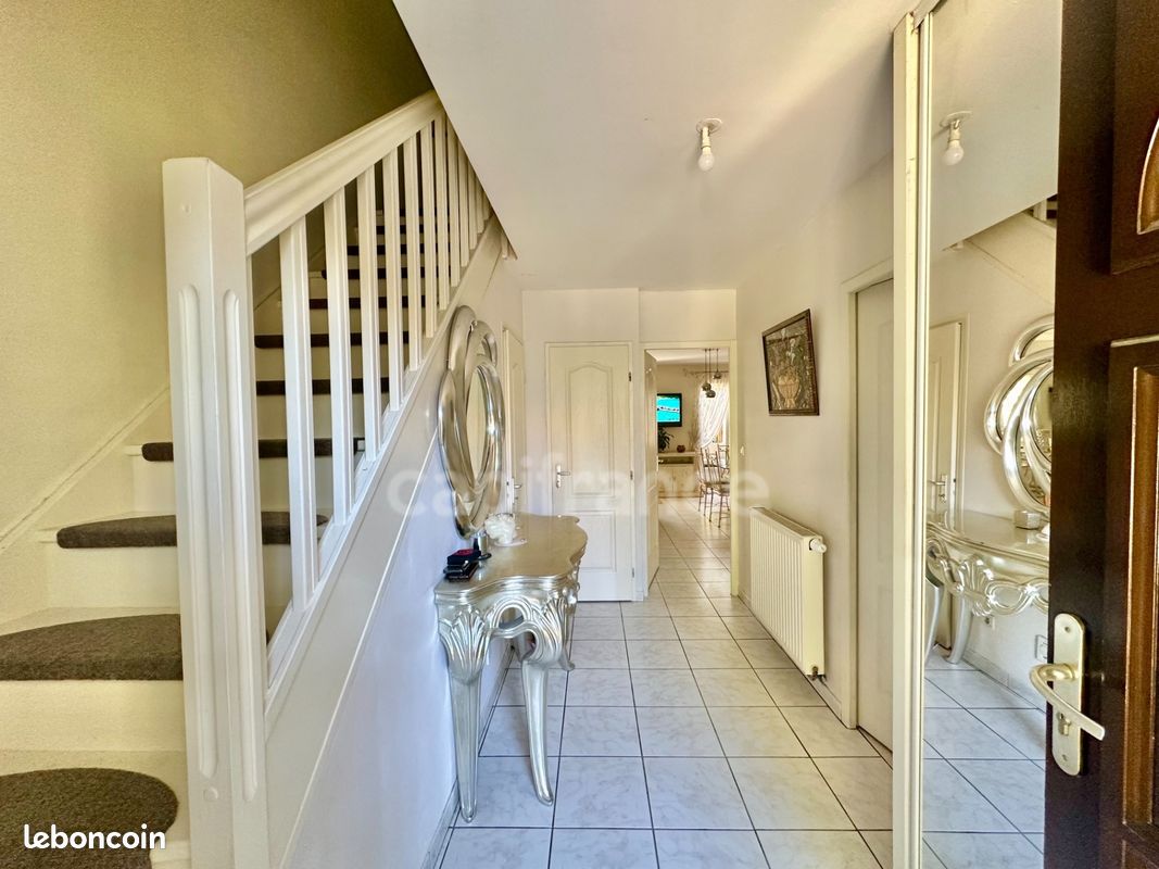 Maison 5 pièces 136 m² (image 7)
