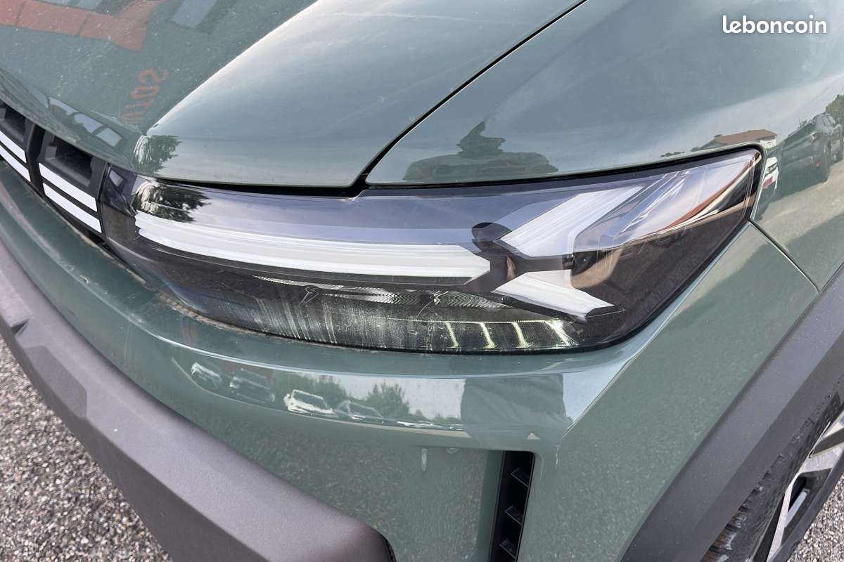 Dacia Duster HYBRID-G 150 4X4 JOURNEY CITY -3% (image 16)