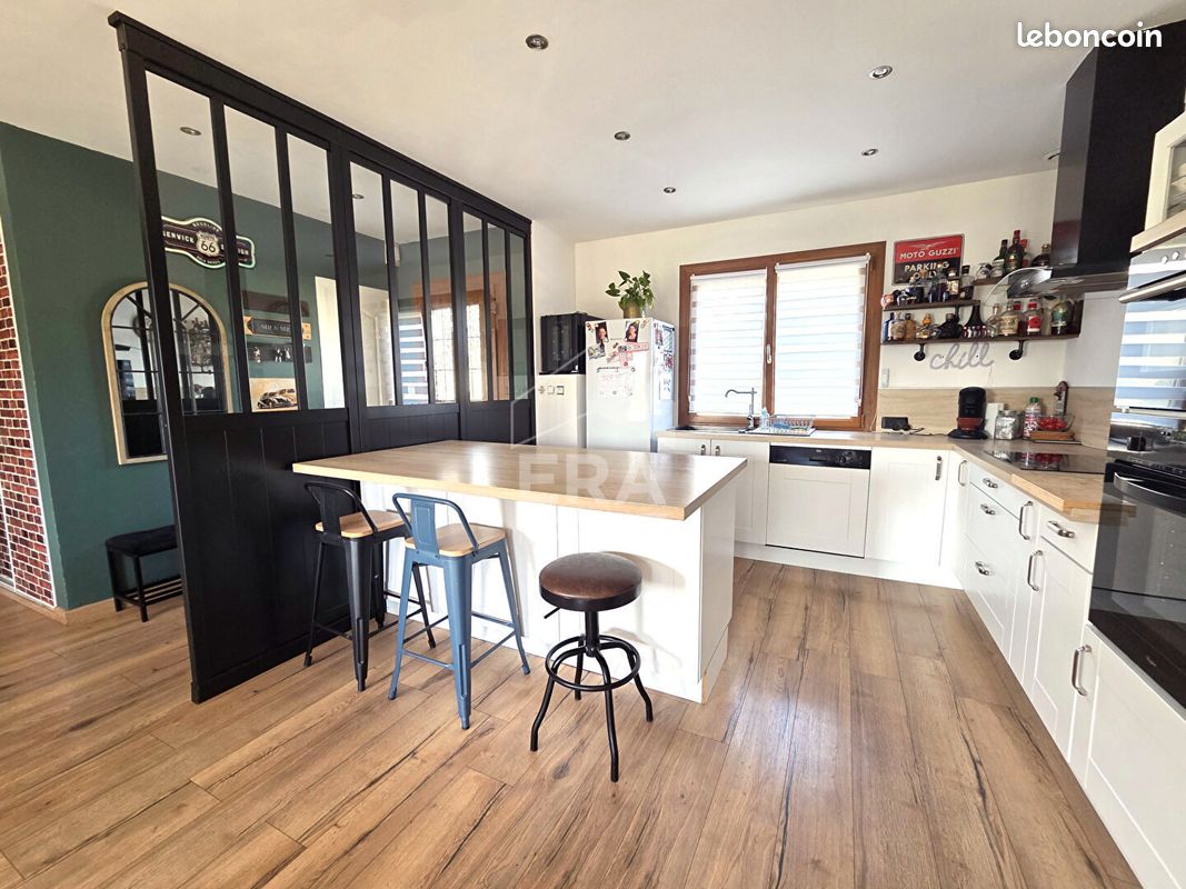 Maison 5 pièces 90 m² · à Saint-Étienne-au-Mont · 90 m² · 282 000 €