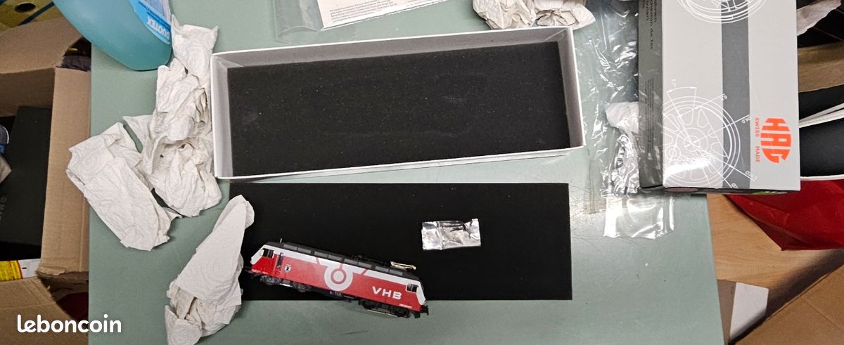 Hag 266 - locomotive re 4/4 vhb "menzau" - HO (image 10)