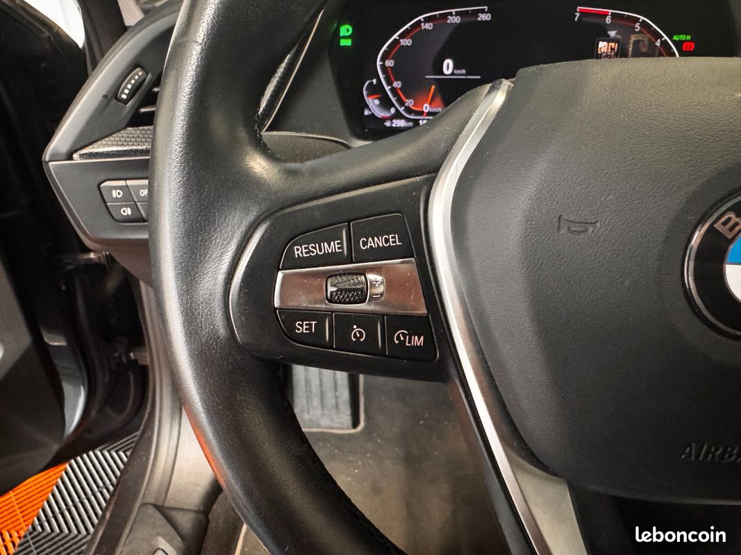 BMW SERIE 1 1.5 118 I 140 LUXURY DKG BVA / SIEGES CHAUFFANTS / APPLE CARPLAY / AFFICHAGE TÊTE HAUTe (image 29)