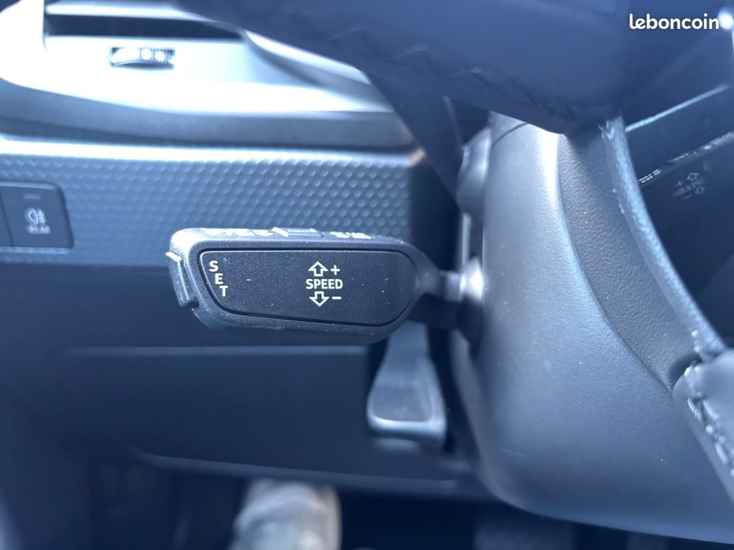 AUDI A1 Sportback 25 TFSI 95 ch S tronic 7 Advanced 2 (image 17)