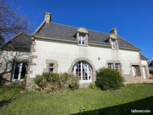 Maison 9 pièces 217 m²