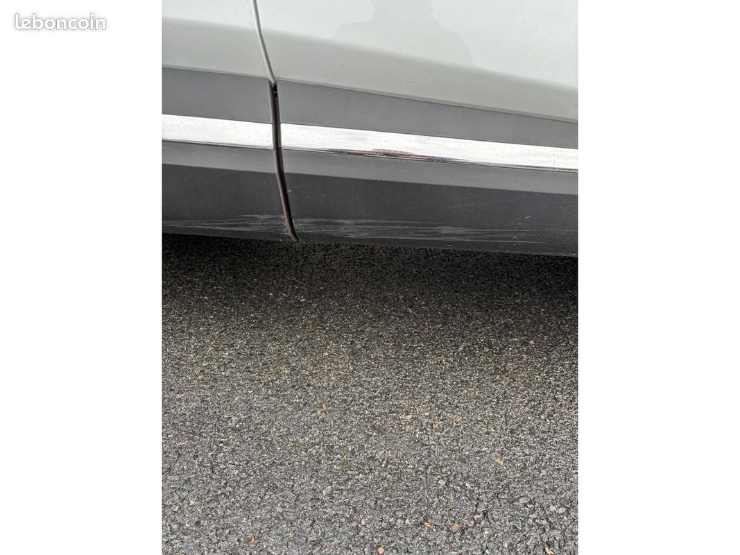 RENAULT CAPTUR 1.0 TCe - 90 II Techno PHASE 1 (image 19)