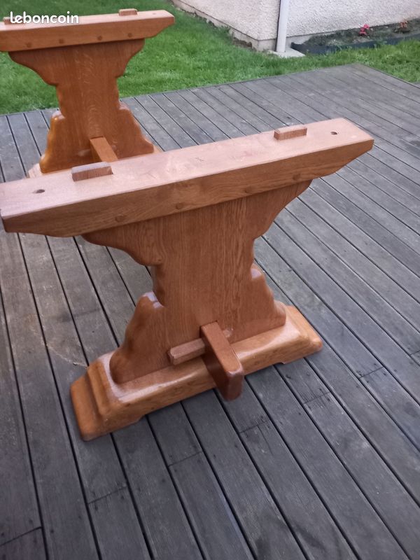 Pieds de table (image 2)