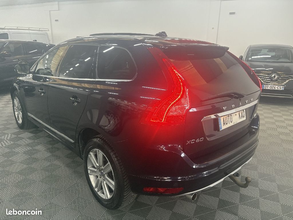 Volvo XC60 D3 150 ch Summum Geartronic A (image 4)