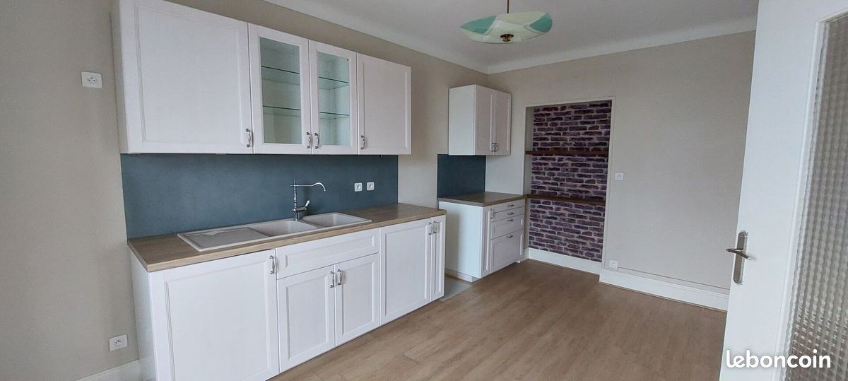 Appartement 3 pièces 73 m² · à Grézieu-la-Varenne · 73 m² · 646 €