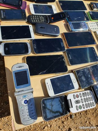 ② Lot de Pc Portable pour pièces ou à réparer - Ordinateurs portables