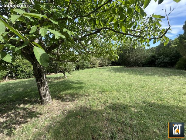 Terrain 753 m² La Rouvière