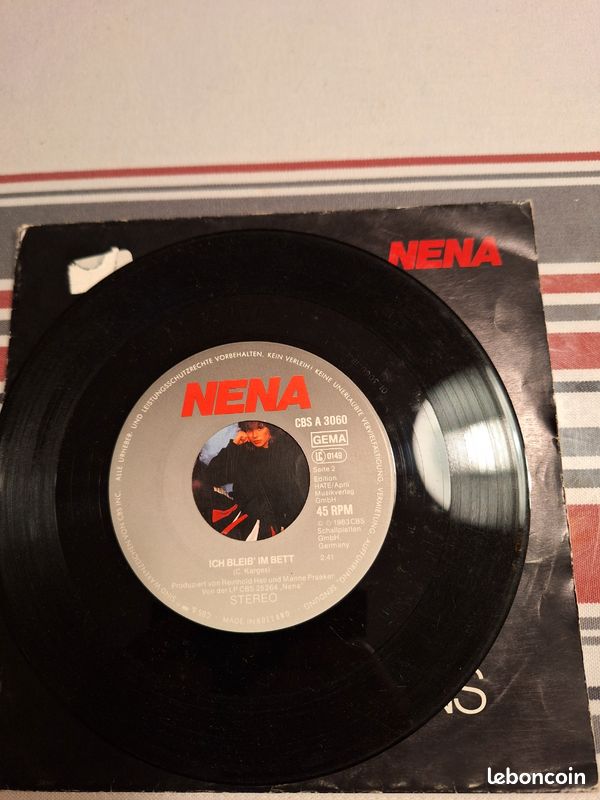 Lot de 5 disques 45 tours A HA Johnny Clémence Nena (image 8)