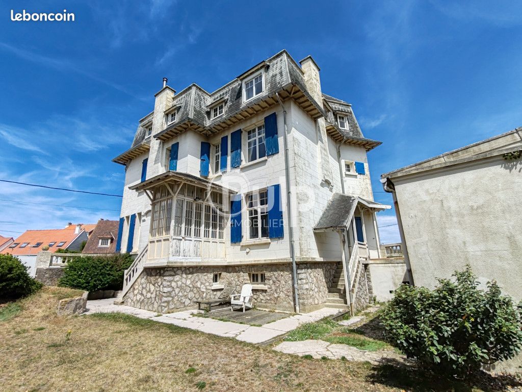 Maison 9 pièces 272 m² · à Ambleteuse · 272 m² · 999 990 €