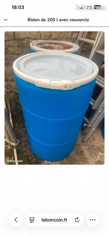 Vends bidon de 200 litres avec couvercle (image 1)